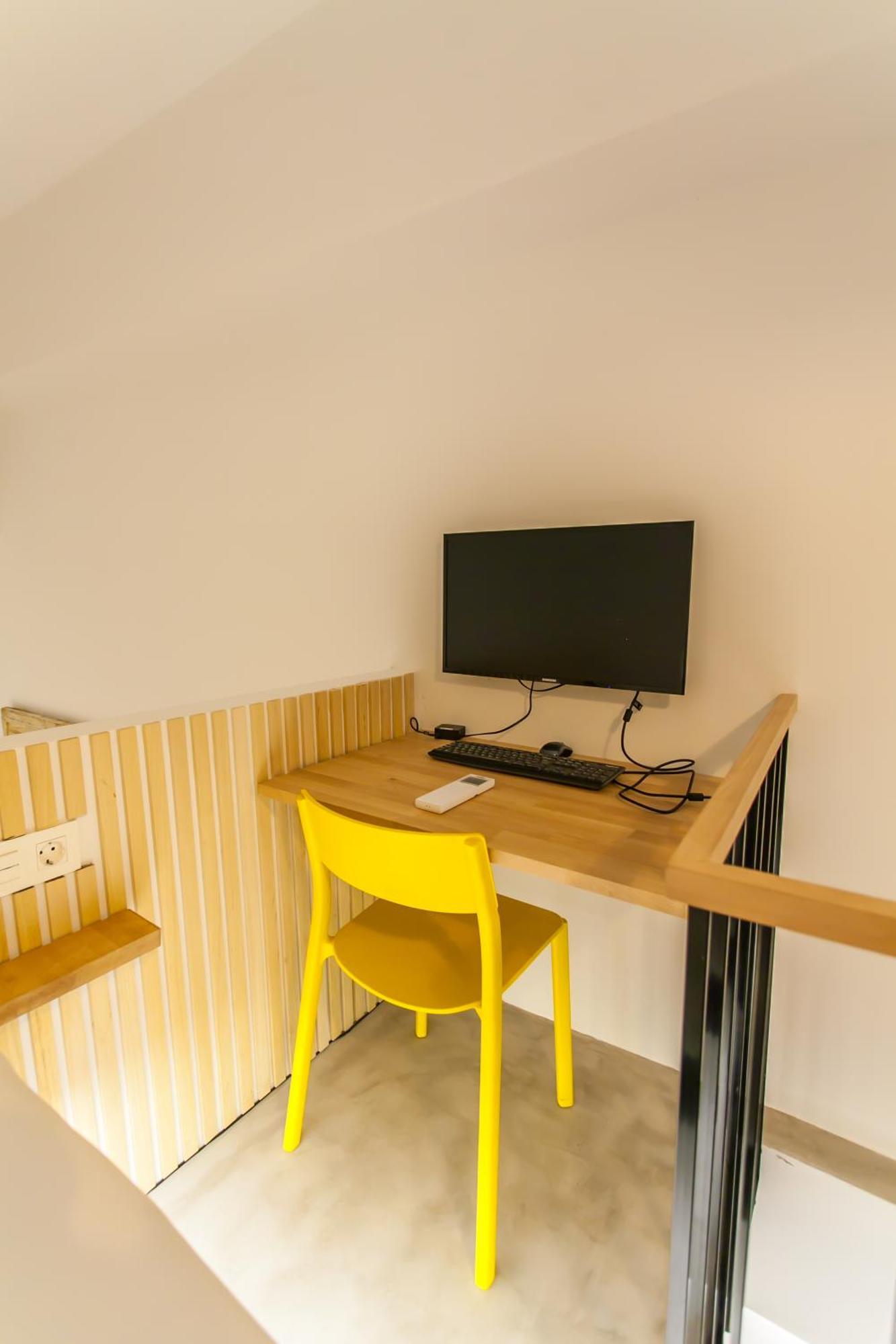 Guernica Luxury Duplex - Location, Light, And Art Madri Exterior foto