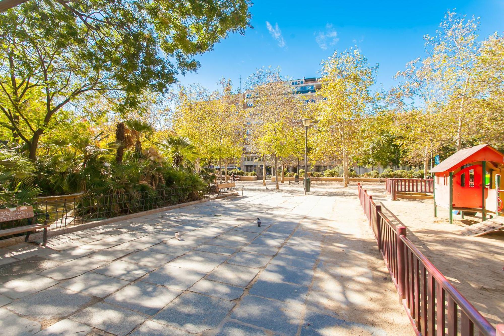 Guernica Luxury Duplex - Location, Light, And Art Madri Exterior foto